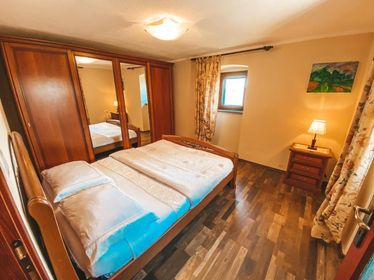 Holiday Home Istra Plomin Kültér fotó